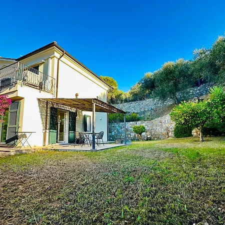 La Casa Sul Blu Apartment *