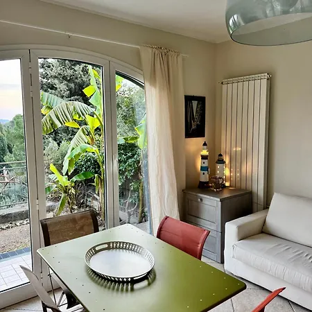 La Casa Sul Blu Apartment *