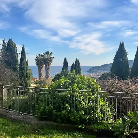 La Casa Sul Blu Diano Marina